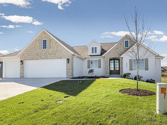 2nd image of 4805 Hoylake Dr