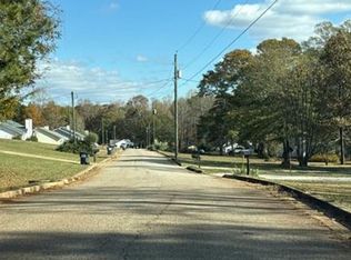 330 Dixie Red Ave, Jefferson, GA 30549