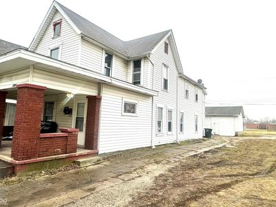 2207 S Walnut St, Muncie, IN, 47302