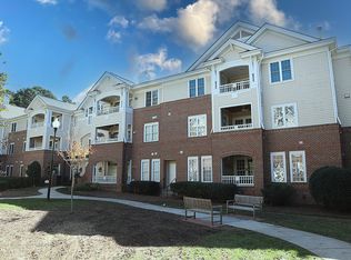 100 Northbrook Dr APT 207, Raleigh, NC 27609