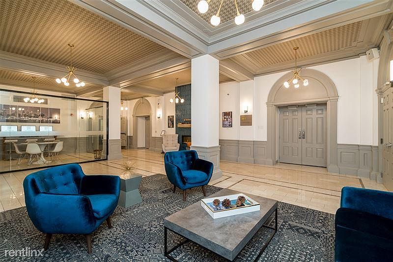 1st image of 3301 Henry Ave #516