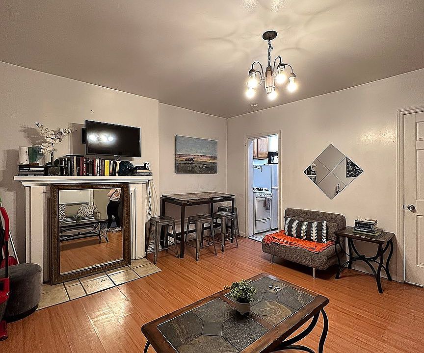 1st image of 32 W 37th St #5R