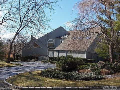 1st image of 1 Winged Foot Dr