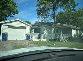 502 SE Browning Ave, Lees Summit, MO 64063