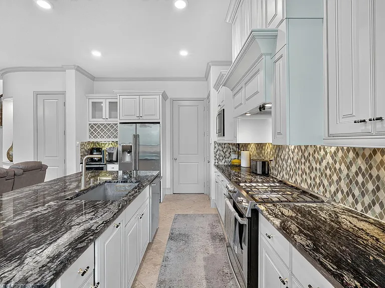 226 Skybranch Ct — Photo 16