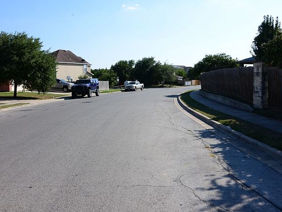 5th image of 13217 Thome Valley Dr