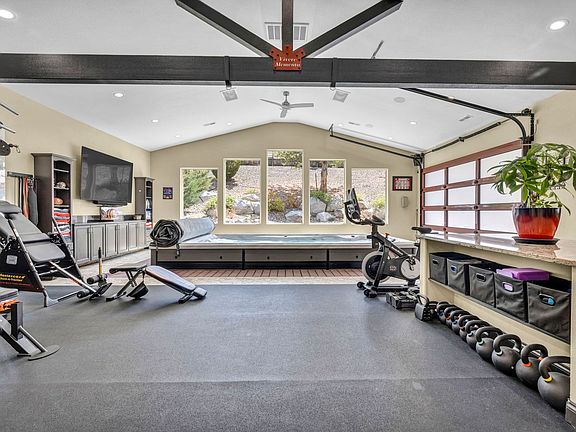 5th image of 6015 Stillmeadow Dr