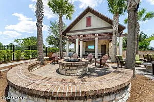 93 Felasco Way — Photo 42
