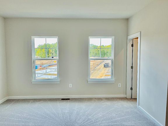 5th image of 17912 Woods Overlook Dr