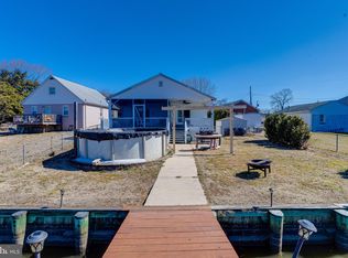 808 Creek Rd, Baltimore, MD 21221