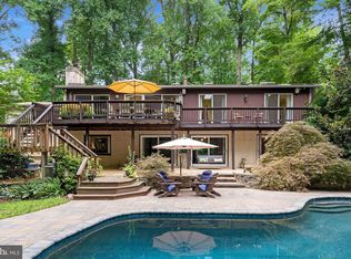 12009 Corral Dr, Fairfax Station, VA 22039