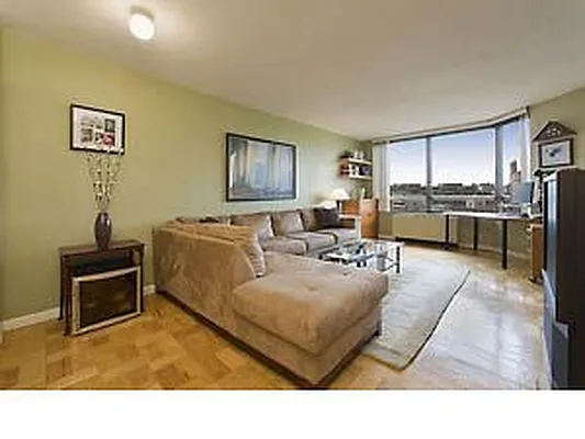 Rented by Owner | media 5