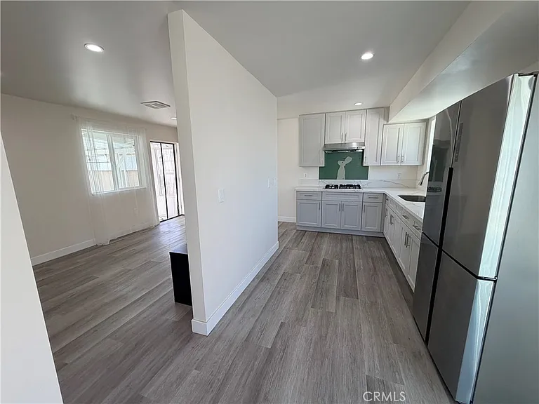 2139 W 160th St — Photo 29