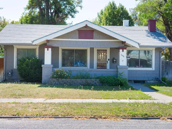 1206 9th Ave E, Twin Falls, ID 83301