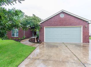 1409 W Elm St, Skiatook, OK 74070