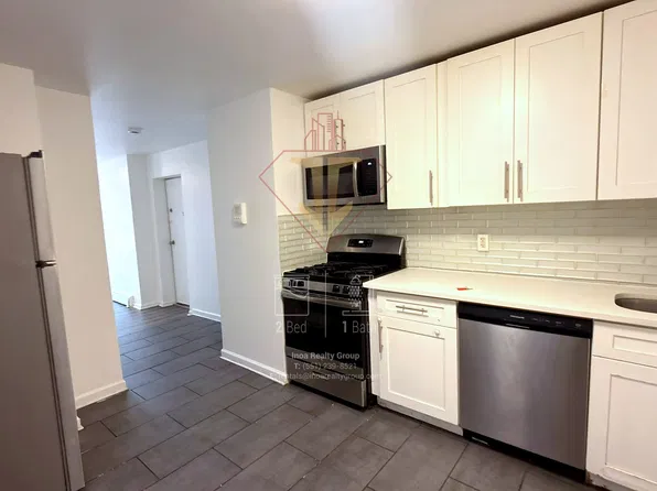 168 Clinton Ave, Jersey City, NJ