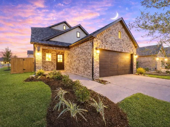 8058 Kay Harbor Dr, Cypress, TX 77433