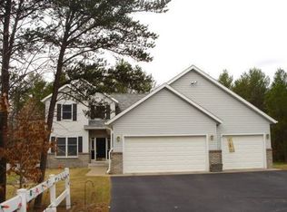 S8460 Jeffery Ct, Eau Claire, WI 54701