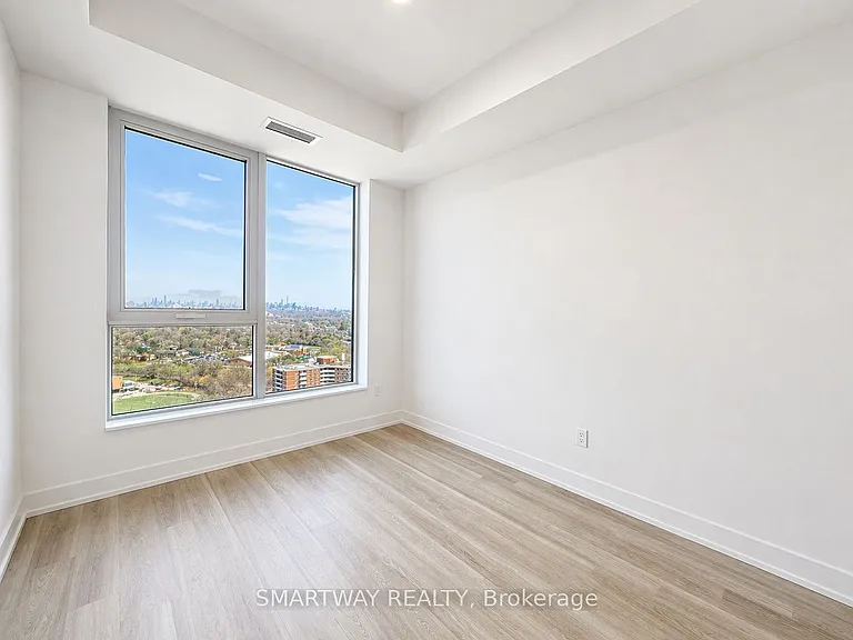 60 Central Park Dr #2601 — Photo 25