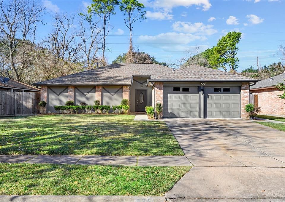 1st image of 835 Mayweather Ln