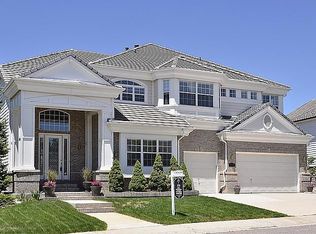 10449 Carriage Club Dr, Lone Tree, CO 80124