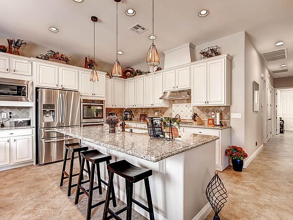 5th image of 737 Porto Mio Way