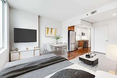 Rented by 843 Lexington Holdings LLC