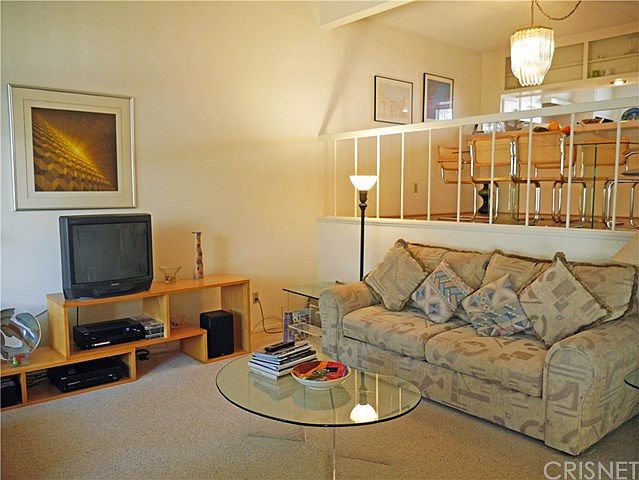 1st image of 4253 W Sarah St #7