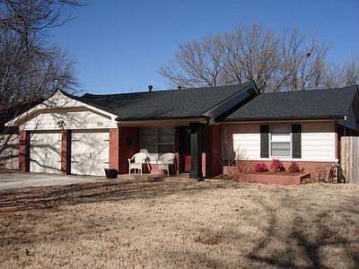 1st image of 305 Brentwood Dr