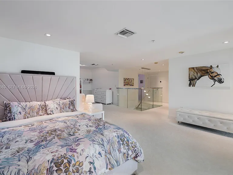 7928 East Dr #106 — Photo 15