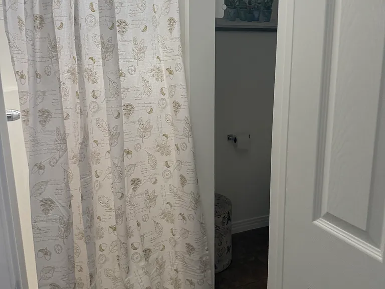 7907 Louise Ave — Photo 3