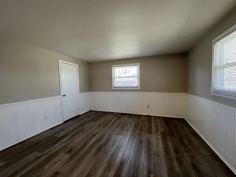 11020 McDowell Dr — Photo 19