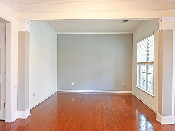 3rd image of 2427 Young America Dr