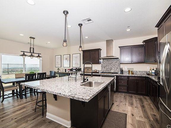 4th image of 17973 Grapevine Ln