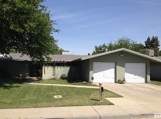 114 W Hazelwood Dr, Lemoore, CA 93245