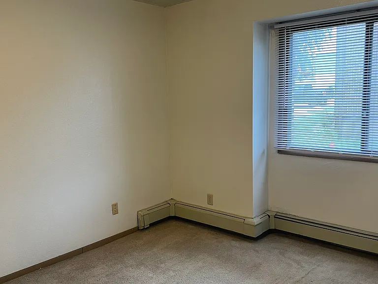 12 E Court St #501 — Photo 6