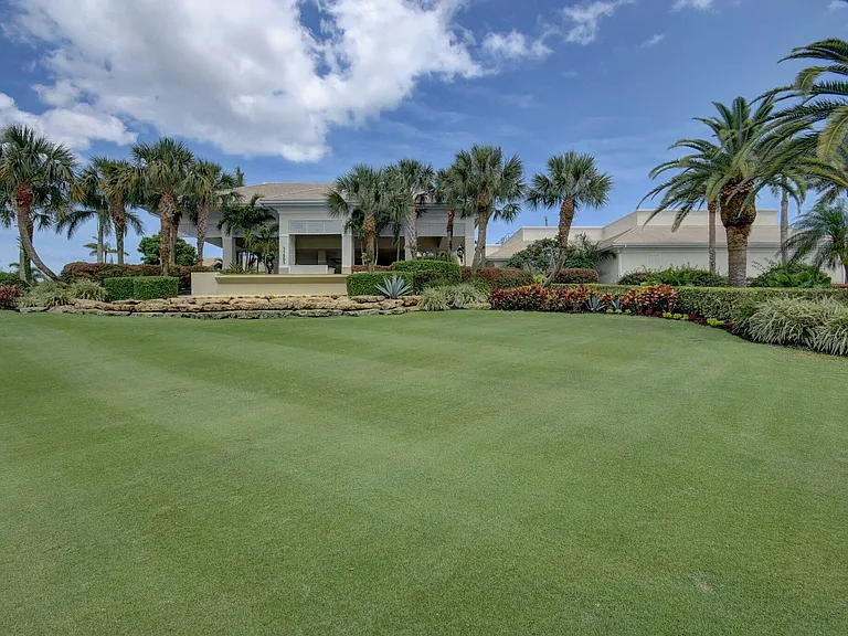 5662 Ainsley Ct — Photo 22