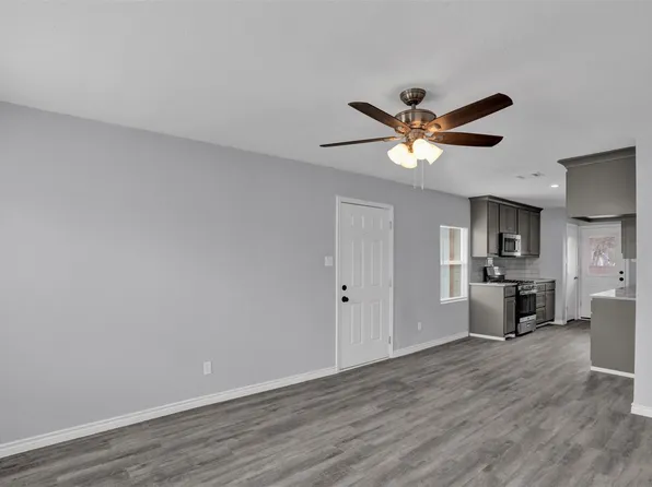 219 Loma Dr, Garland, TX 75040