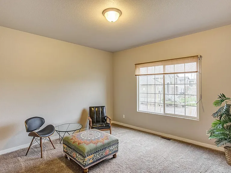 2335 Falkirk Dr — Photo 16