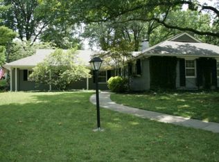 9901 El Monte St, Overland Park, KS 66207