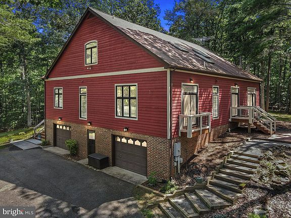 4th image of 3551 Holly Springs Rd