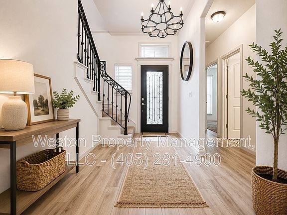 3rd image of 300 SW 171st St