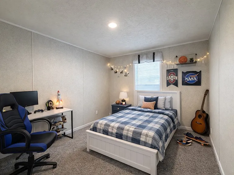 29800 Guilford Cir #253 — Photo 18