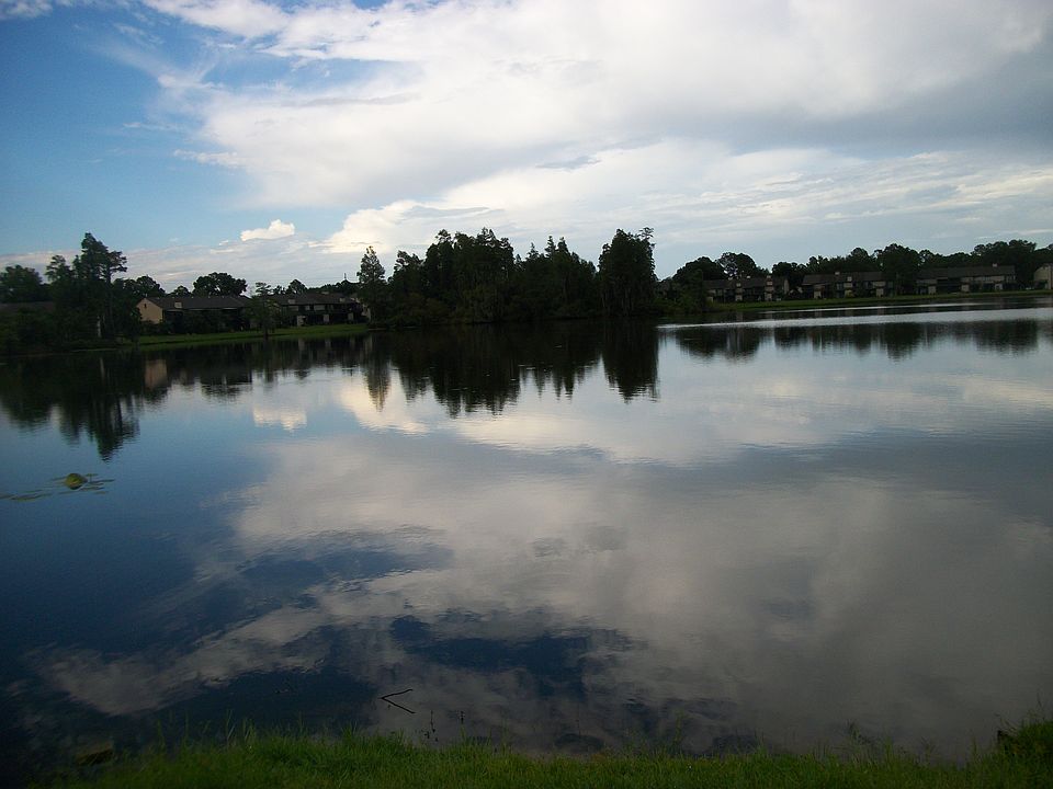 1st image of 3207 Pleasant Lake Dr