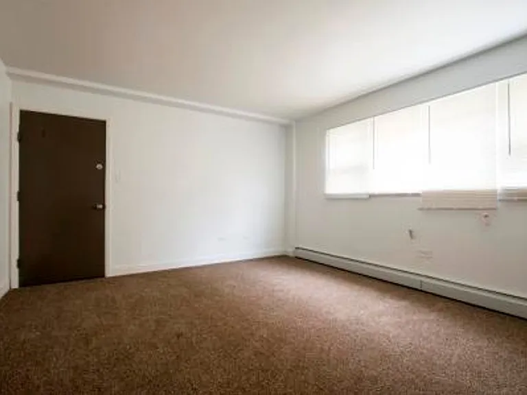 2062 W 135th Pl — Photo 10