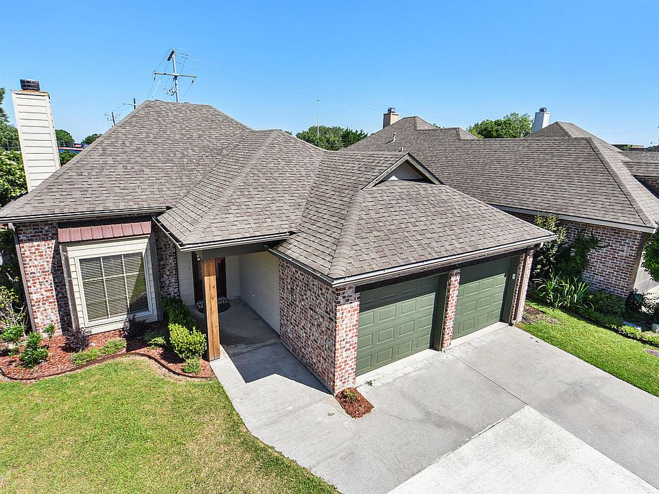 1st image of 118 Imperial Palm Ln