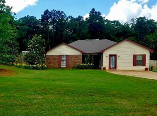 307 Springdale Dr, Pine Mountain, GA 31822