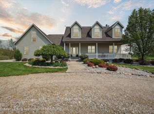 1445 W Garfield Rd, Perrinton, MI 48871