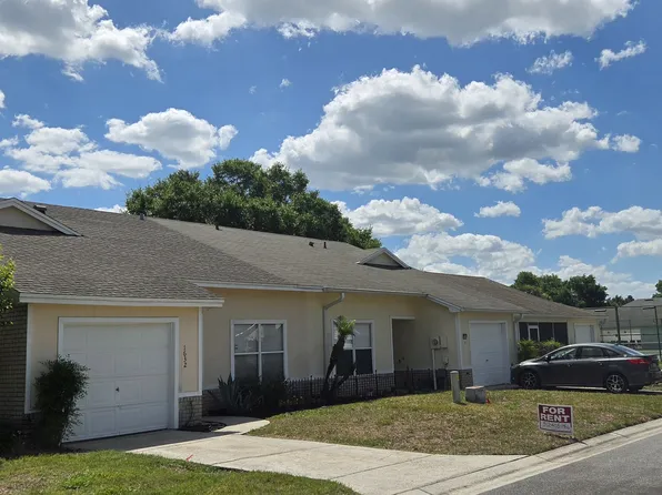 1632 Tudor Ln, Tavares, FL 32778