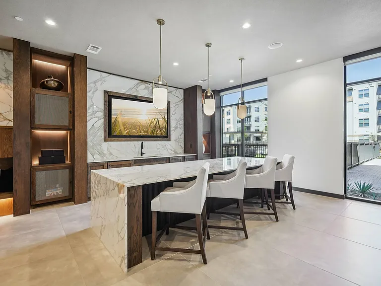 The Palo Apartments